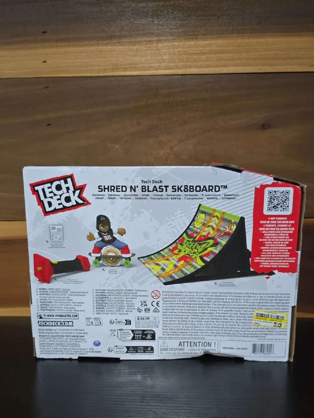 Tech Deck Shred N' Blast Sk8board NIB